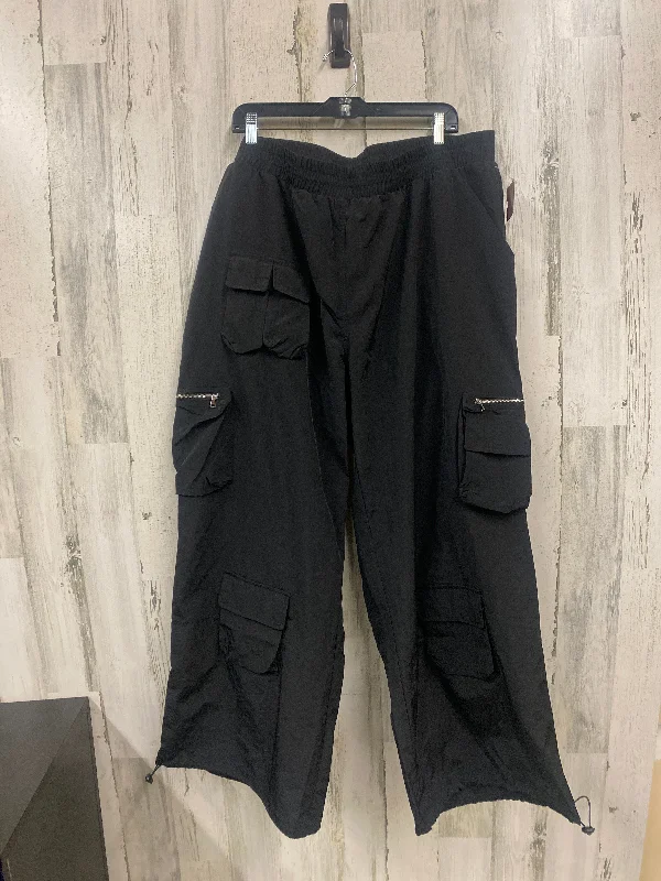 Pants Cargo & Utility By Fashion Nova  Size: 3x