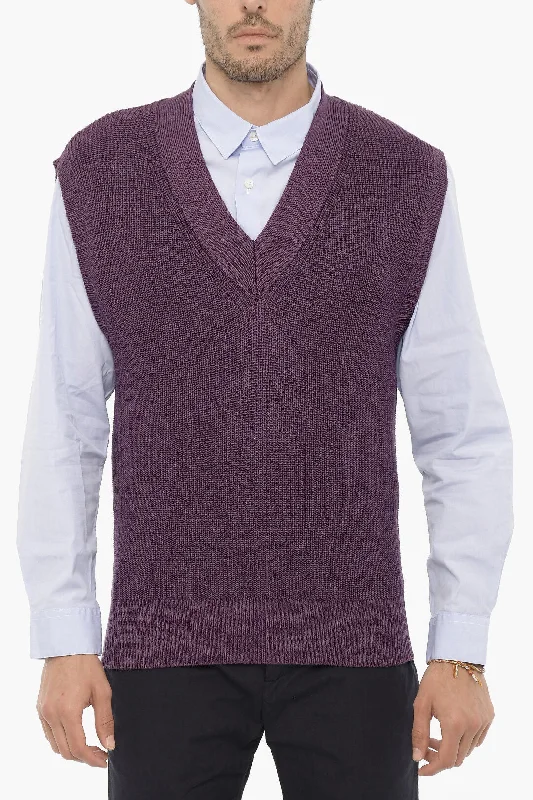 PT01 V-Neck Sleeveless Sweater