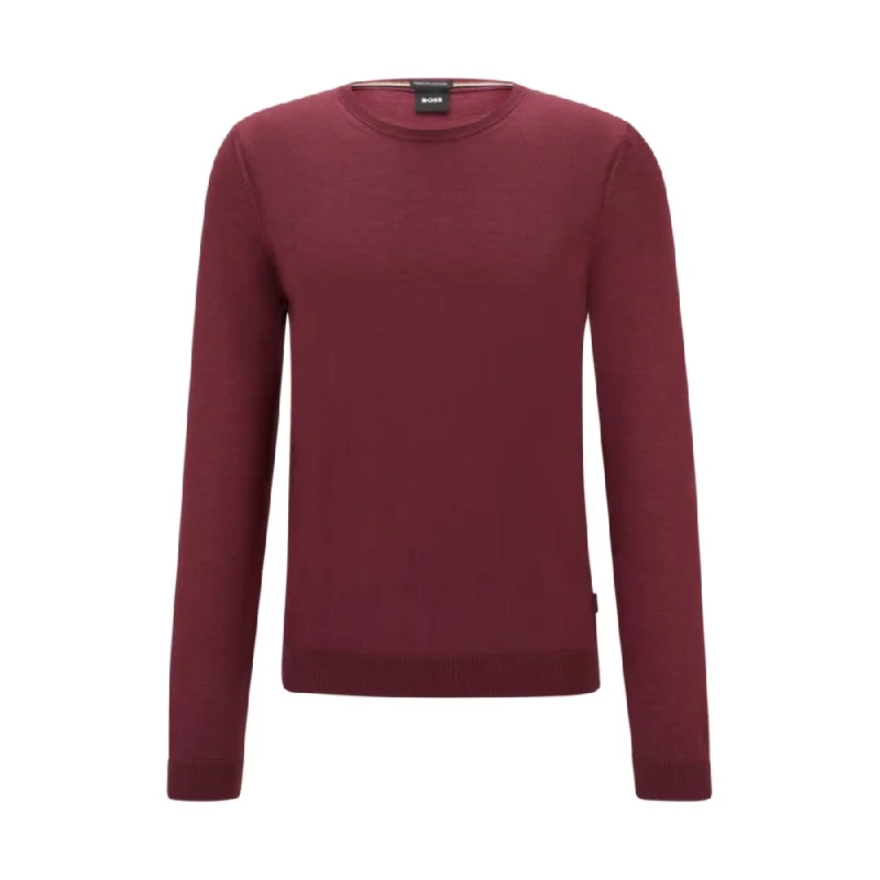 Slim-fit sweater in virgin wool with crew neckline