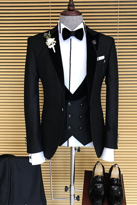 Black Peaked Lapel Three Pieces Slim Fit Business Suits Prom Tuxedo Suits with Bow Tie